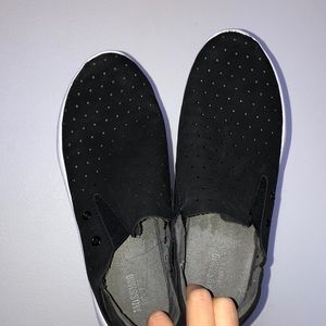 black slip on shoes